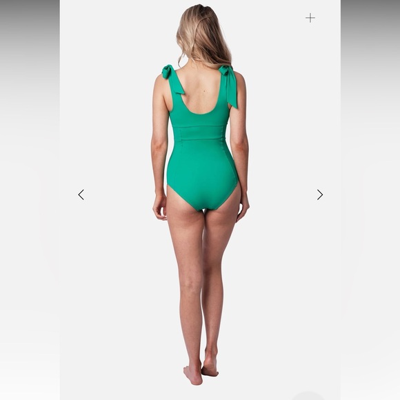 Women's UNE PIECE NWT Classic Square Neck One Piece Swim Suit-Green-Sz 20 - Picture 11 of 12